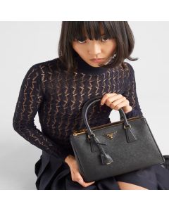 Medium Prada Galleria Saffiano leather bag
