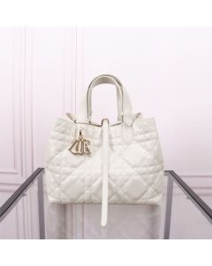 Medium Dior Toujours Bag