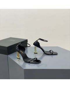 YSL OPYUM Sandals in patent leather