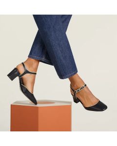 Hermes Kamilla 60 pump