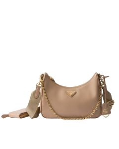 Prada Re-Edition 2005 Saffiano leather bag
