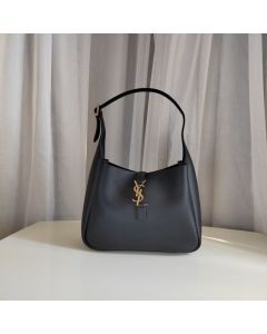 YSL LE 5 À 7 supple small IN GRAINED LEATHER