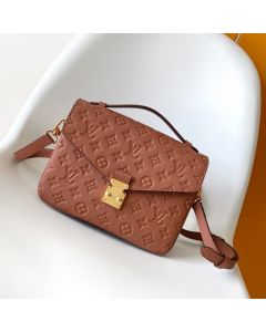 LV Pochette Métis