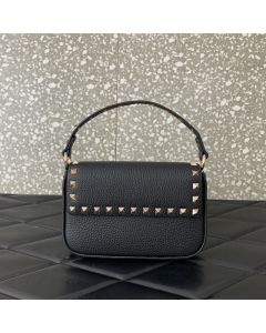 Valentino ROCKSTUD GRAINY CALFSKIN POUCH