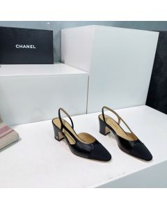 CHANEL Slingbacks