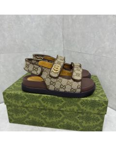 Gucci sandal with Double G
