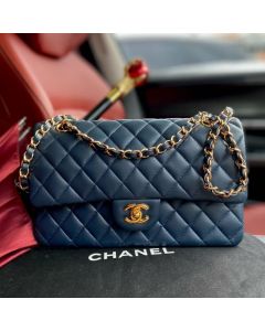 CHANEL Classic 11.12 Handbag