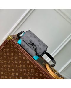 LV Steamer Wearable Wallet