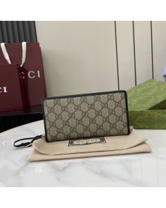 Gucci GG Emblem zip around wallet