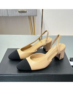 CHANEL Slingbacks