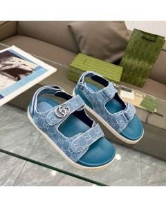 Gucci Women's sandal with Double G