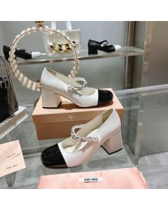 MIU MIU Patent leather pumps