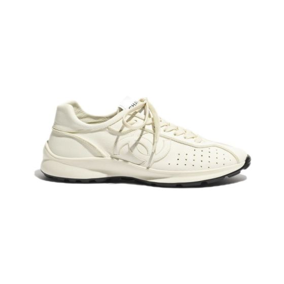 CHANEL Sneakers