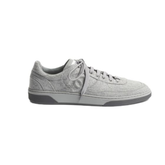 CHANEL Sneakers