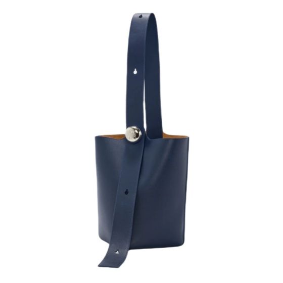 LOEWE Medium Pebble bucket in smooth calfskin