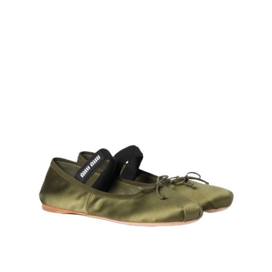 MIU MIU Satin ballerinas
