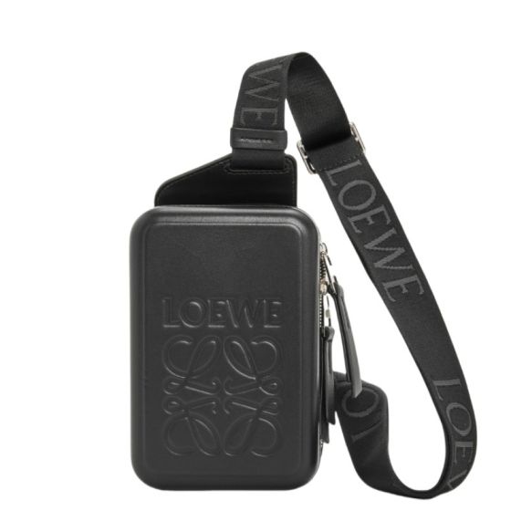 LOEWE Molded Sling in smooth calfskin