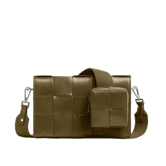 Bottega Veneta Cassette With Versatile Strap