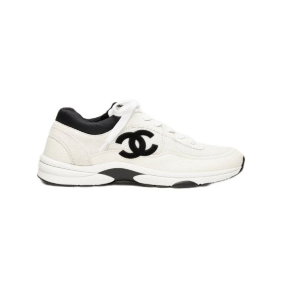 CHANEL Sneakers
