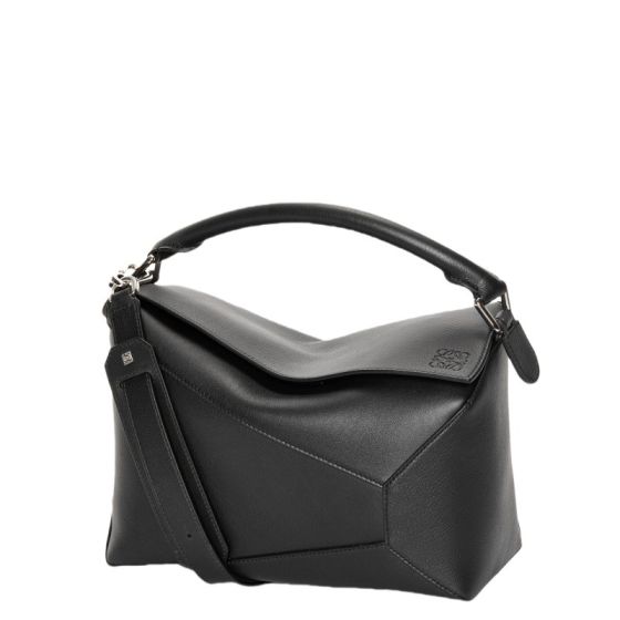 LOEWE Puzzle bag in classic calfskin