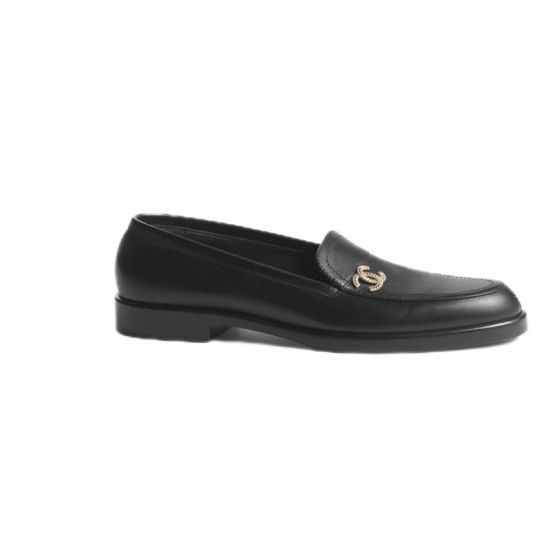 CHANEL Moccasins