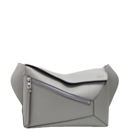 LOEWE Small Puzzle bumbag in classic calfskin