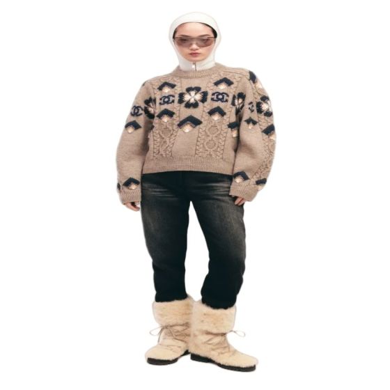 CHANEL Pullover