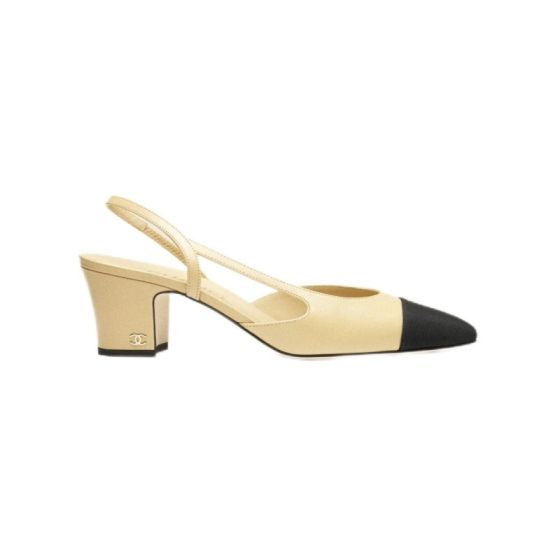 CHANEL Slingbacks