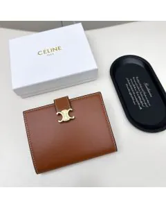 MEDIUM WALLET CELINE VICTOIRE IN SUPPLE CALFSKIN