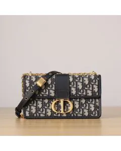Dior 30 Montaigne East-West Bag with Chain
