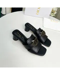 Dior 30 Montaigne Heeled Slide