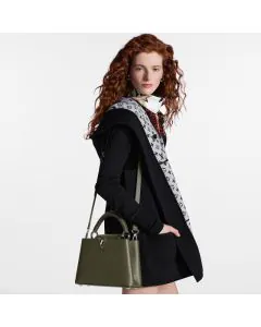 LV Capucines BB
