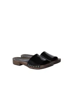 MIU MIU Patent leather clogs