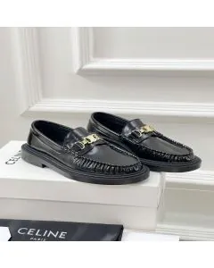 CELINE UNIVERSITÉ TRIOMPHE CHAIN LOAFFER in POLISHED BULL