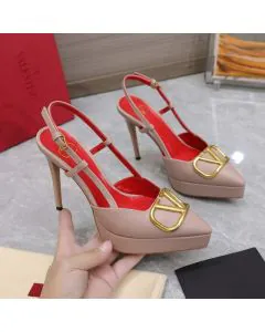 Valentino VLOGO SIGNATURE CALFSKIN SLINGBACK PLATFORM PUMP 