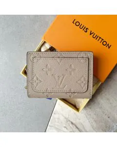 LV Cléa Wallet