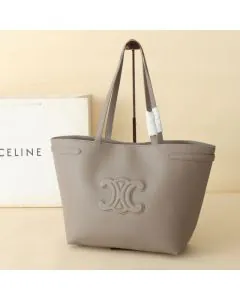 Celine MEDIUM CABAS ANAÏS CUIR TRIOMPHE IN GRAINED CALFSKIN