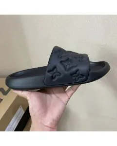 LV Waterfront Mule